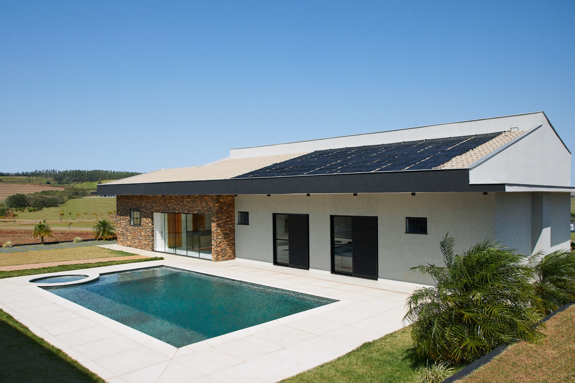 5 Reasons to buy VIBEA solar pool heaters!